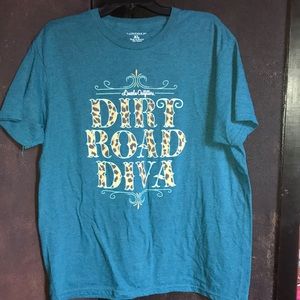 Lincoln Outfitters T-shirt